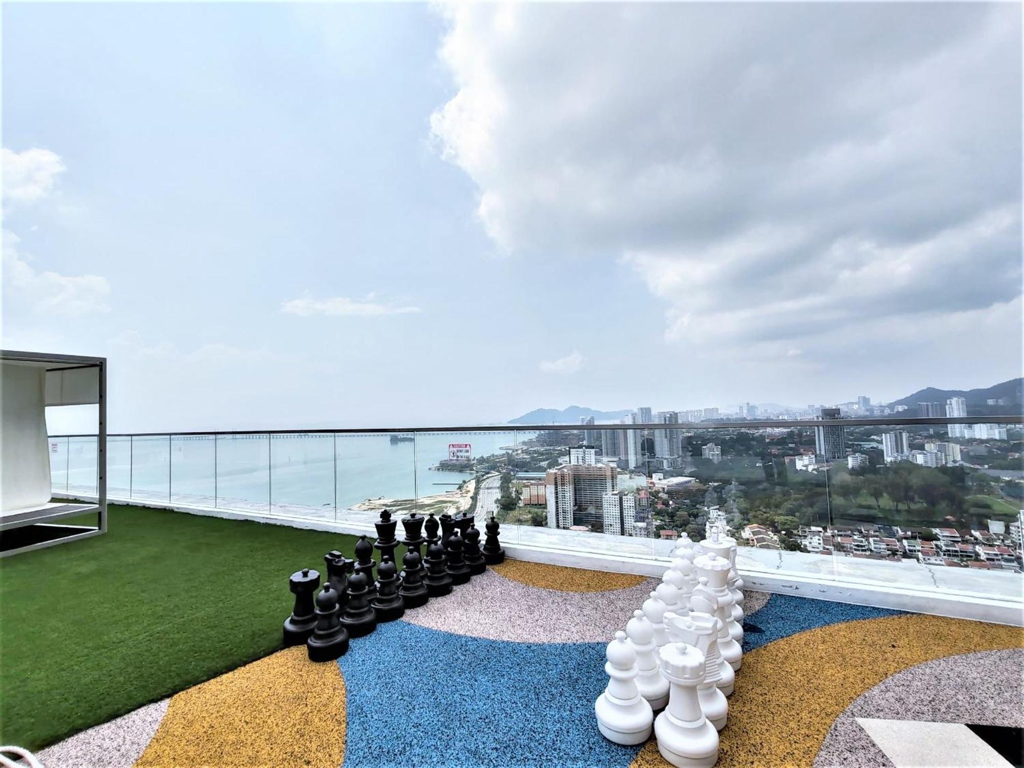 Luxurious Modern Suite At Urban Suites Georgetown By Superstay Jelutong Εξωτερικό φωτογραφία